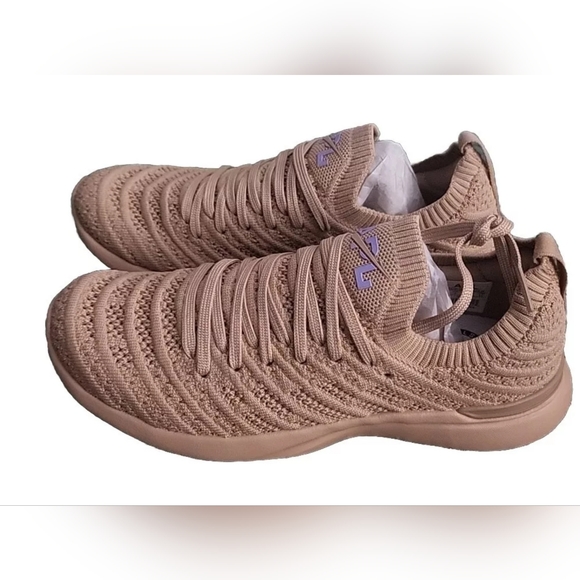 Athletic Propulsion Labs Women's Techloom Wave Sneakers, SIZE 5.5 - Picture 3 of 6